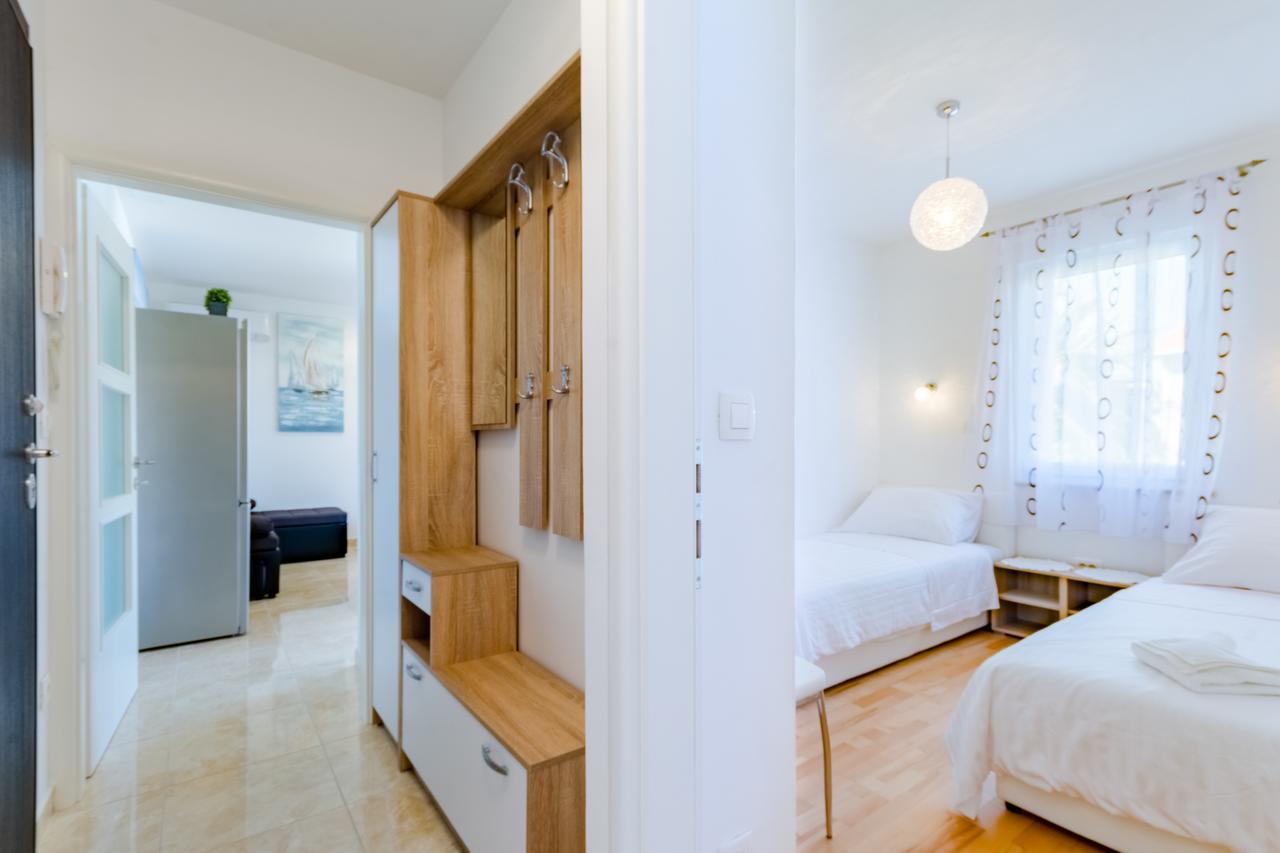 Apartments The Brothers スペタル エクステリア 写真